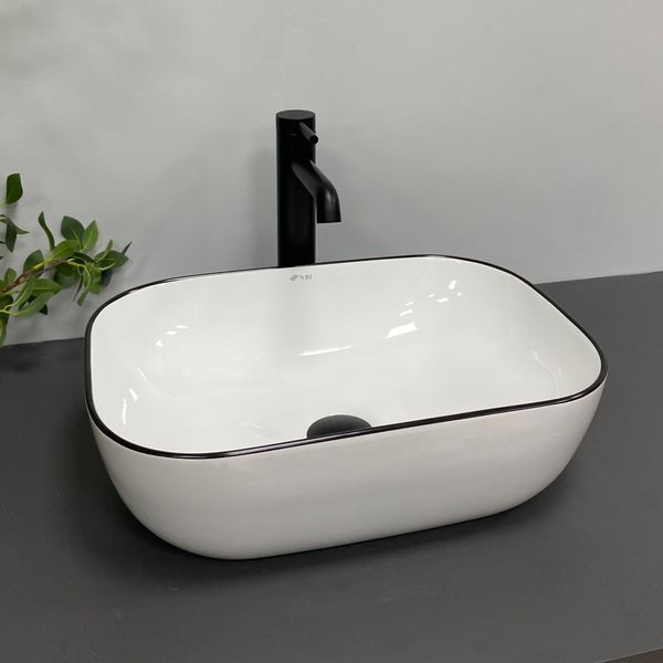 Умивальник (раковина) VBI RAVENNA WHITE BLACK EDGE накладний VBI-011224 фото
